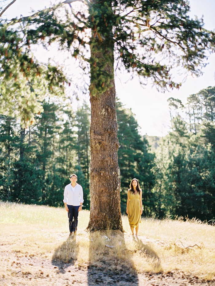 engagement photo's in Daylesford shot on film kodak portra 400