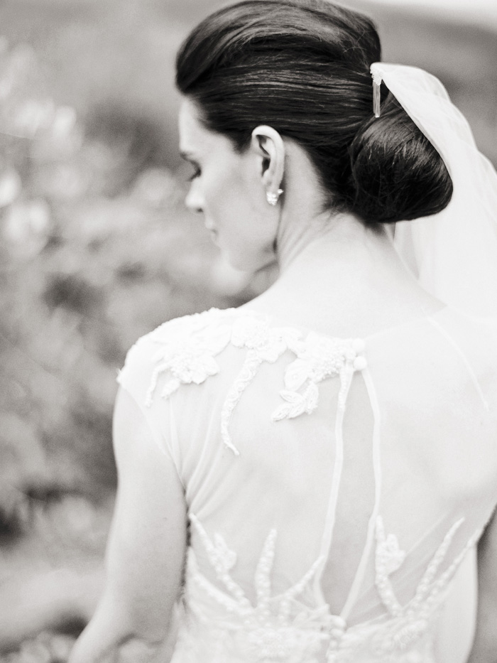 black and white bridal portraits 