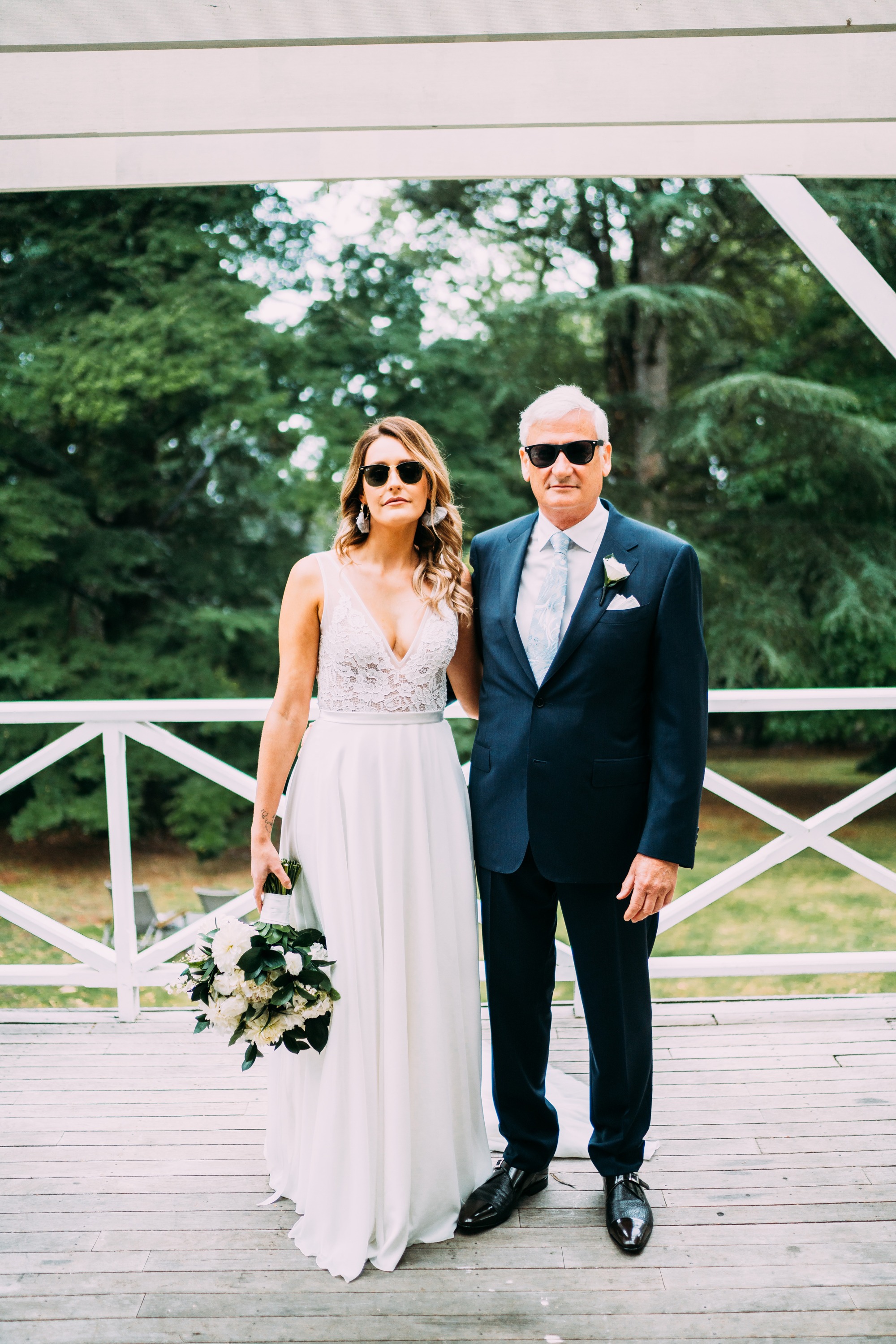 cool wedding picture of bride and dad