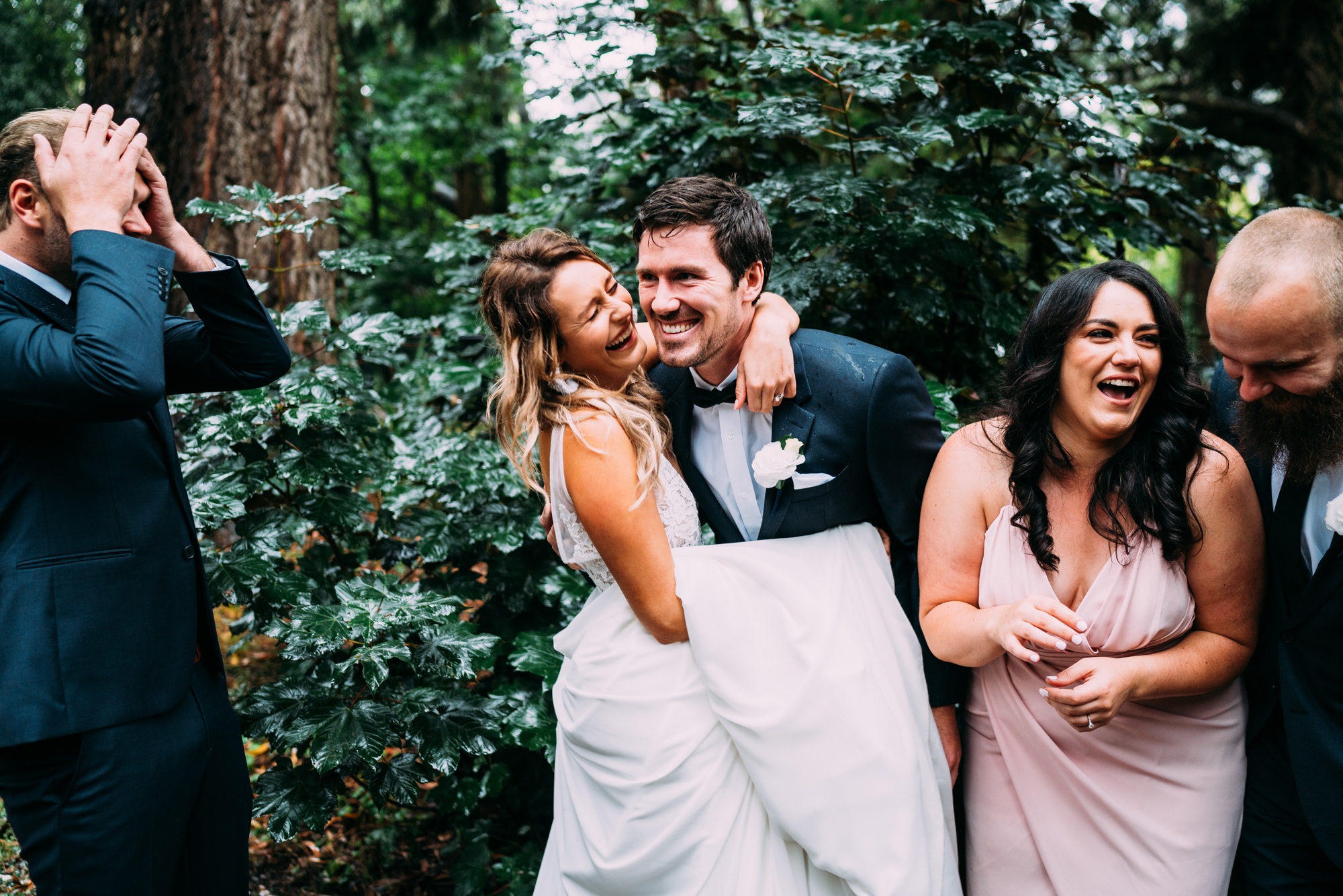 hilarious moment for bridal party after the wedding ceremony